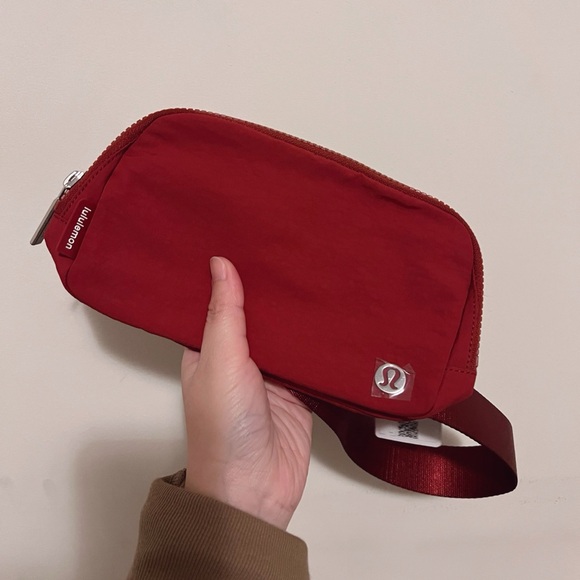 NWT Lululemon Everywhere Belt Bag Terra Burnt Orange - Picture 3 of 16